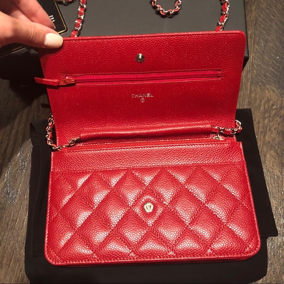 Chanel Bag Wallet On Chain in Red Caviar Leather Crossbody Silver Hardware - Picture 5 of 9